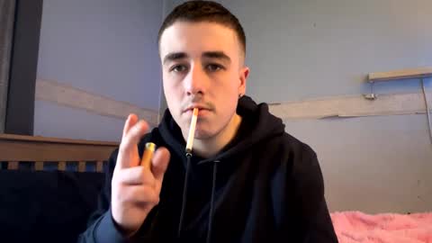 Snapshot of deans_dick69 chatting on February 4, 11:05 am deans_dick69 online show from February 4, 11:05 am