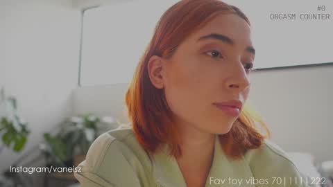 Snapshot of dearnina chatting on December 19, 3:52 pm NINA   30OFF online show from December 19, 3:52 pm