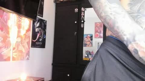    online show from February 25, 5:58 pm