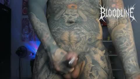    online show from December 17, 6:25 pm