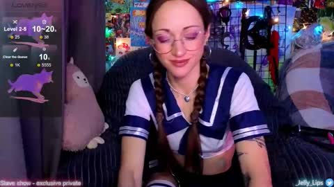 Snapshot of debbie_hanter chatting on October 10, 5:39 am debbie_hanter online show from October 10, 5:39 am