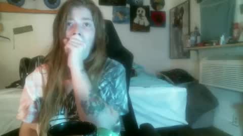 DEBBIE online show from November 7, 2:33 am