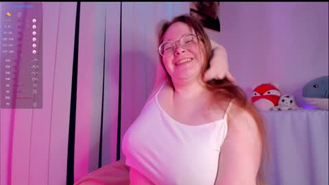 DeboraDebbieDee online show from December 10, 5:28 am