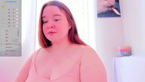 Snapshot of debbiewood chatting on February 27, 5:51 am DeboraDebbieDee online show from February 27, 5:51 am