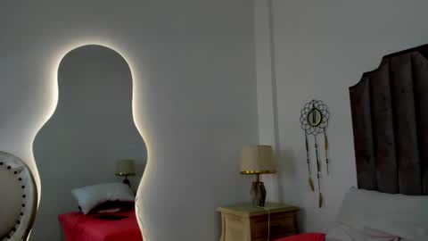 Debora online show from March 1, 2:34 pm