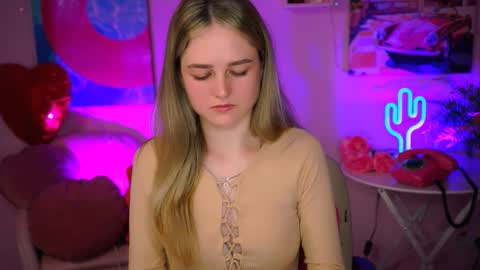 Debora online show from March 11, 4:10 am