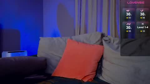 Snapshot of debugmee chatting on June 6, 7:07 pm Samuel online show from June 6, 7:07 pm