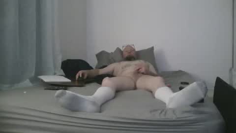 decoyx5o5 online show from January 9, 8:28 am