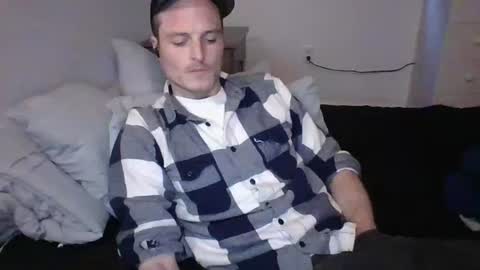Snapshot of dee4dayz19 chatting on October 19, 10:10 pm Dee4dayz online show from October 19, 10:10 pm