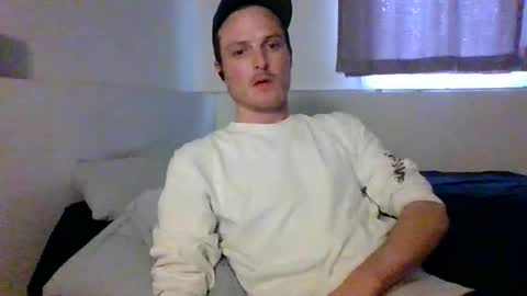 Dee4dayz online show from April 3, 10:19 pm