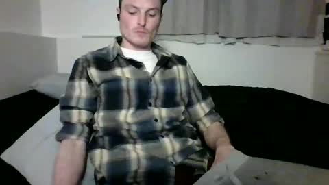 Dee4dayz online show from May 6, 3:46 am