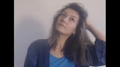 Deelightfull online show from January 2, 9:43 am