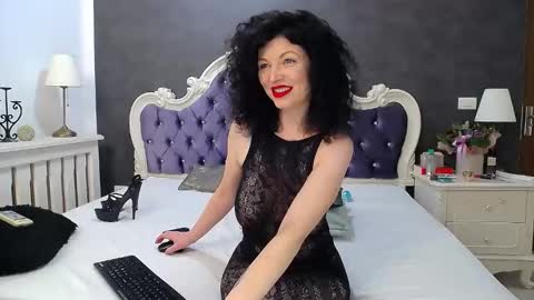 DeenaJay online show from February 26, 9:42 am