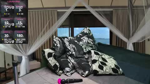 Deeply  Asian style...  Nice to meet you   thumb up me please help us. online show from November 3, 5:25 pm