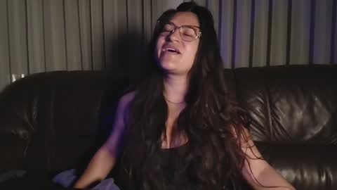 Andre  online show from February 2, 7:52 am