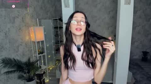 Amy online show from February 18, 8:16 pm