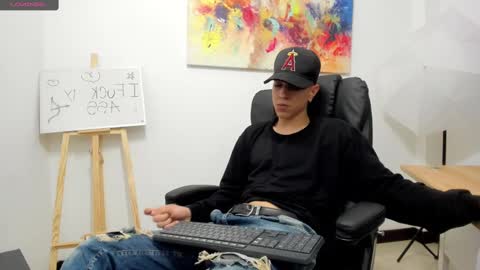 DEIVY online show from February 18, 11:52 pm