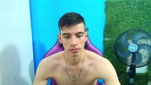 Snapshot of deiby_baby chatting on January 29, 7:00 pm DEIBY online show from January 29, 7:00 pm