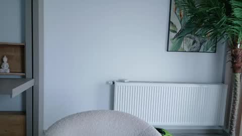 Di online show from March 22, 1:36 pm