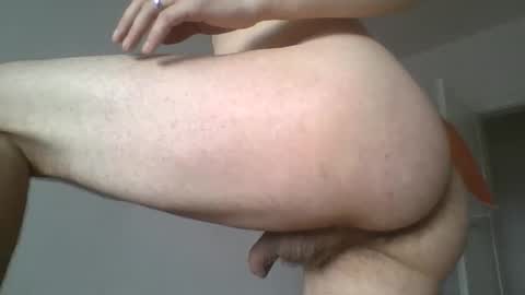 Snapshot of deins_x chatting on March 31, 9:21 am deins_x online show from March 31, 9:21 am