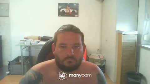 Snapshot of deinspielzeug87 chatting on July 1, 12:51 pm deinspielzeug87 online show from July 1, 12:51 pm