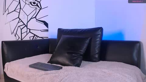  DEIVY  online show from September 18, 2:02 am