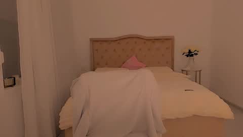 deliadelicious online show from December 16, 10:40 am