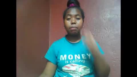 deliah712909 online show from January 7, 10:43 am