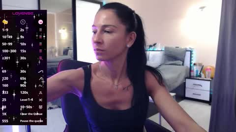 Nicole online show from September 11, 8:14 am