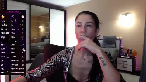 Nicole online show from November 19, 9:20 am