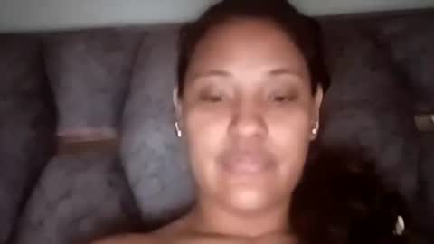 Snapshot of delicious_sarah07 chatting on June 1, 1:02 pm Sarah online show from June 1, 1:02 pm