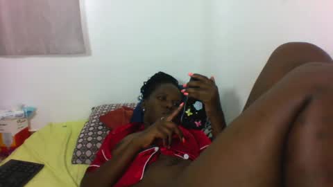 Snapshot of deliciousbabe01 chatting on July 10, 11:13 am EVAH online show from July 10, 11:13 am