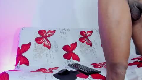 Snapshot of deliciouscocoa chatting on March 7, 10:43 pm Jean paul and Salome online show from March 7, 10:43 pm