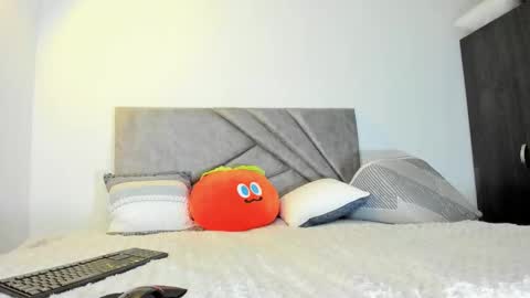 Snapshot of deliciouscocoa chatting on October 12, 11:09 am Jean paul and Salome online show from October 12, 11:09 am