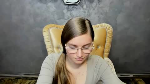 Snapshot of deliciouskate chatting on January 12, 3:25 pm Kate online show from January 12, 3:25 pm