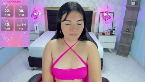 Snapshot of delilaquinn chatting on February 7, 12:17 pm delilaquinn online show from February 7, 12:17 pm