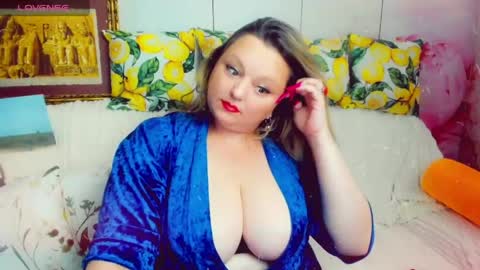 Margo online show from May 21, 5:31 pm