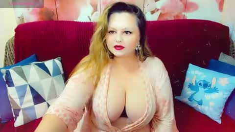 Margo online show from July 4, 12:00 pm