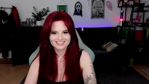 dellacrush_ online show from February 28, 6:31 pm