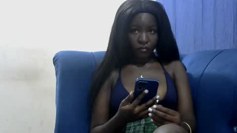 Snapshot of delliciouscandy39 chatting on December 16, 1:53 am Ginger online show from December 16, 1:53 am
