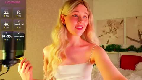 Delia online show from December 19, 4:25 pm