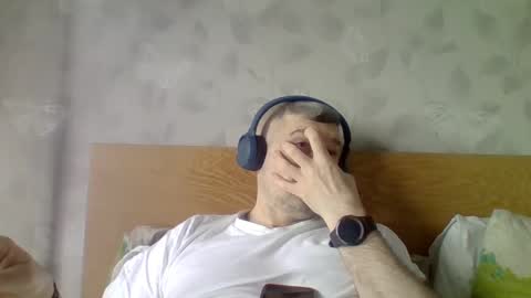 Snapshot of demarco1977 chatting on February 25, 11:19 am demarco1977 online show from February 25, 11:19 am