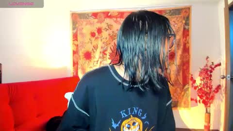 demeter__ online show from November 1, 11:18 pm