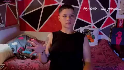 DEMI online show from November 3, 8:43 pm