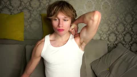 Dave19  online show from February 4, 5:35 am