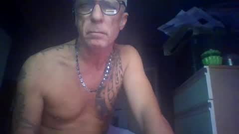 Snapshot of demonnn651 chatting on July 17, 2:40 am demonnn651 online show from July 17, 2:40 am