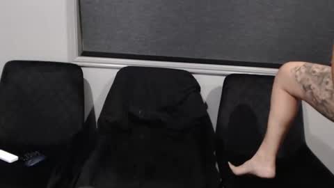 Snapshot of demonways chatting on December 10, 10:49 am Demon Ways online show from December 10, 10:49 am