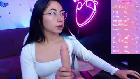 Demy  online show from March 10, 9:29 pm