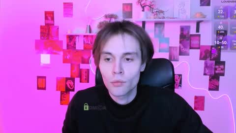 Den online show from March 15, 8:04 pm