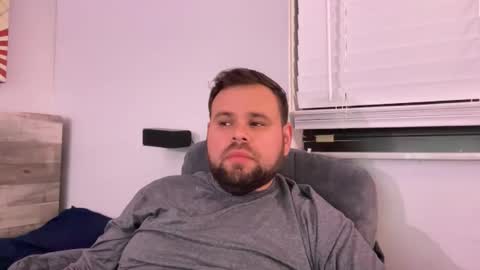 Snapshot of dendriz chatting on May 11, 1:44 am dendriz online show from May 11, 1:44 am